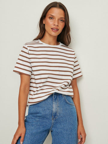 Bornladies Summer Short Sleeve Striped T-Shirts Women Knitted Basic Casual Tops Female Cozy Loose Cotton Tee 2023 Harajuku Shirt